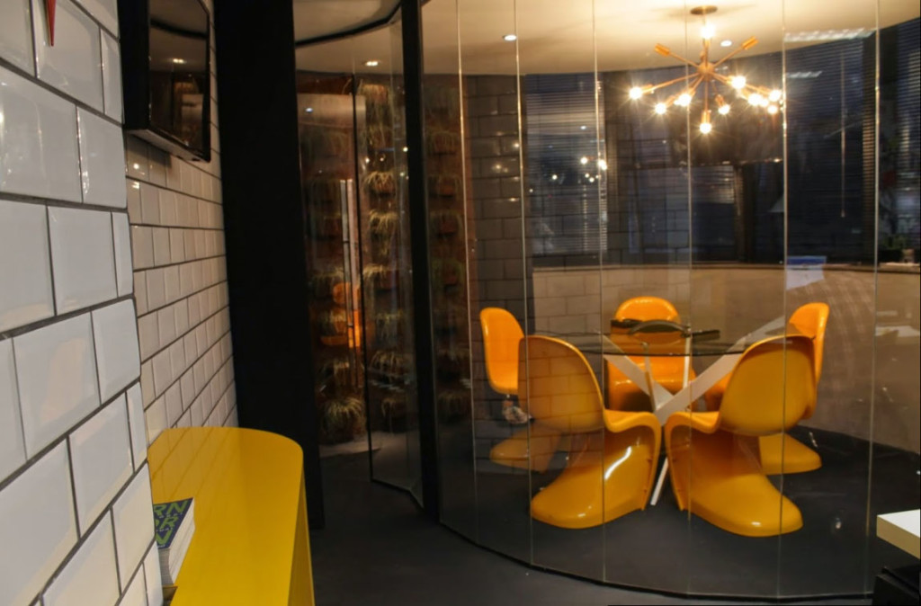 simo_arquiteto_cersosimo_ishida_projeto_reforma_agencia_moustache_mus_sao paulo_04